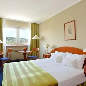 danubius-flamenco.inbudapesthotels.com/