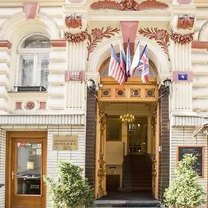 https://novomestsky-hotel.praguehotelsweb.com
