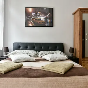 corvin-point-hostel.inbudapesthotels.com/